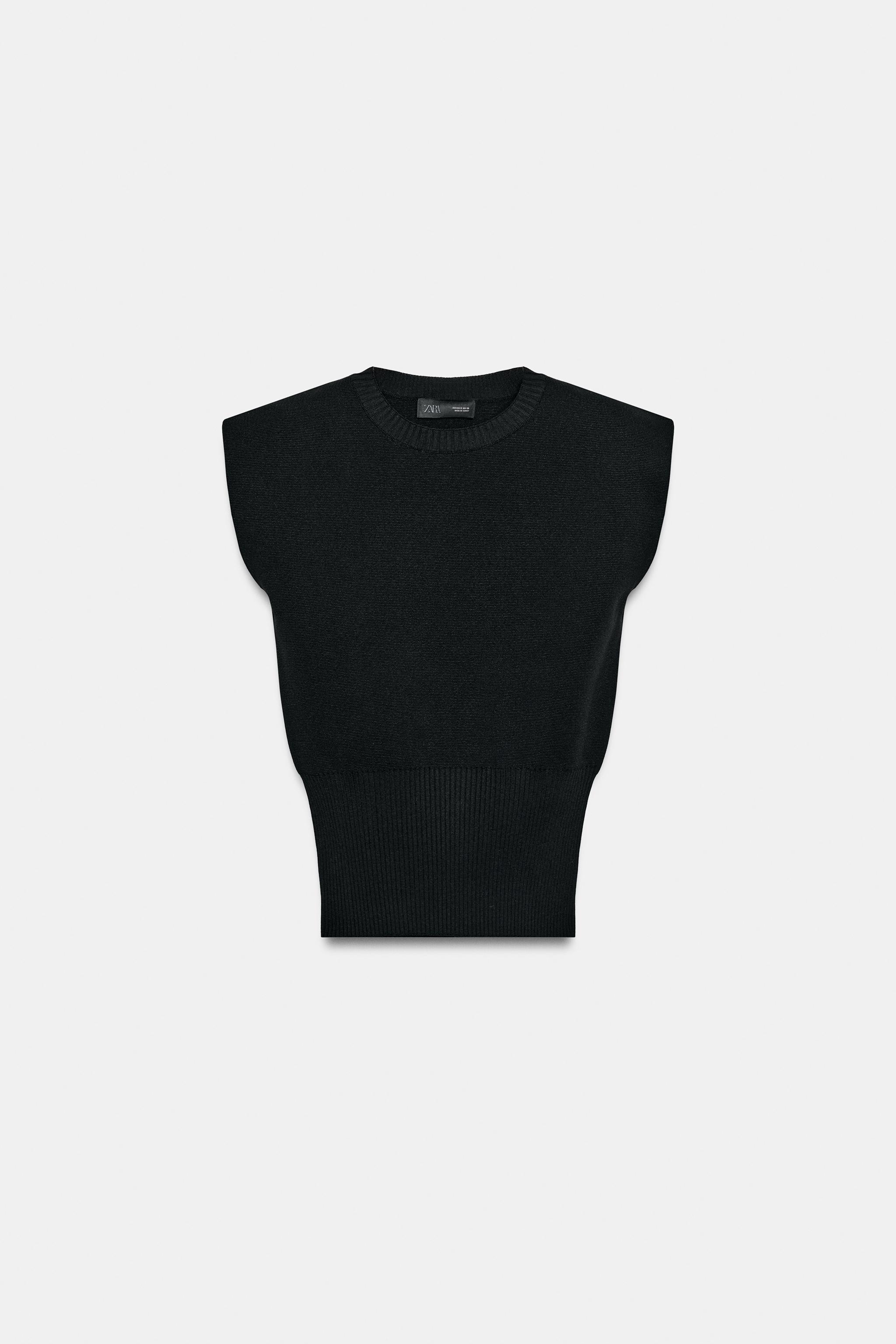 SHOULDER PAD KNIT TOP